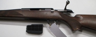 Tikka T3x Hunter bolt action left hand centre fire rifle in 223Rem