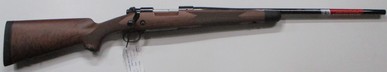 Winchester Model 70 Super Grade bolt action centre fire rifle in 308Win