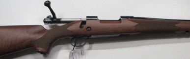 Winchester Model 70 Super Grade bolt action centre fire rifle in 308Win