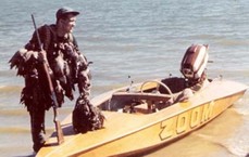 Ken Martyn in Ron Martyns boat
