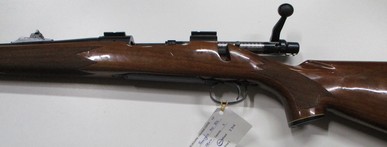 Remington 700 BDL LH bolt action left hand Centre fire rifle in 270Win